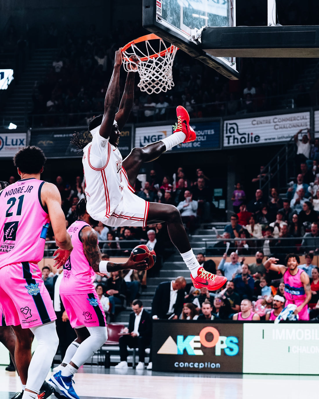 ELAN CHALON - SAINT-QUENTIN (Betclic Élite)